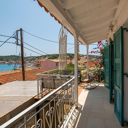 Paola'S Full Sea View House Lejlighed Gaios Eksteriør billede